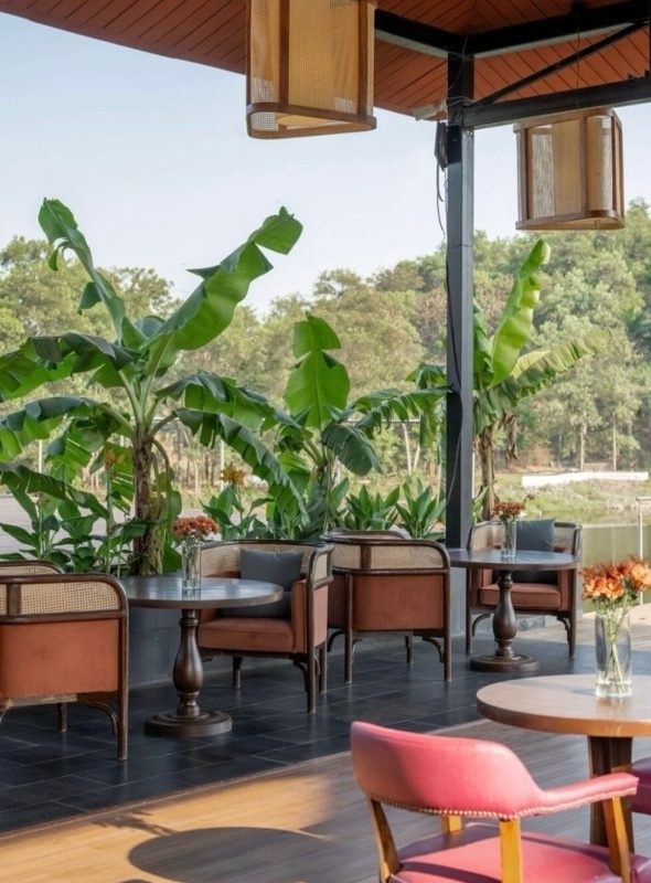 lake view restro bar oleander farms